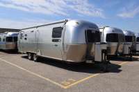 2007 AIRSTREAM AIRSTREAM CLASSIC LIMITED 27FB TWIN - London RV Details page