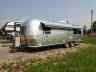 Image 2 of 20 - 2007 AIRSTREAM CLASSIC 27FBT - CAN-AM RV