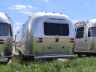 Image 3 of 19 - 2009 AIRSTREAM FLYING CLOUD 28RBQ - CAN-AM RV