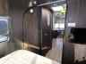 Image 18 of 20 - 2016 AIRSTREAM INTERNATIONAL SIGNATURE 27FBQ - CAN-AM RV