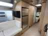 Image 11 of 21 - 2017 AIRSTREAM FLYING CLOUD 27FBT - CAN-AM RV