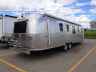 Image 4 of 25 - 2018 AIRSTREAM CLASSIC 33FBT - CAN-AM RV