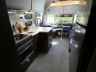 Image 11 of 22 - 2022 AIRSTREAM GLOBETROTTER 27FBQ - CAN-AM RV