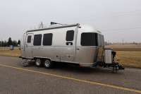 2023 AIRSTREAM AIRSTREAM FLYING CLOUD 23FB TWIN - London RV Details page