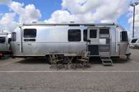 2023 AIRSTREAM AIRSTREAM POTTERY BARN 28RBQ - London RV Details page