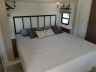 2024 PALOMINO COLUMBUS 384RK - Image 14 of 23