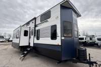 2026 PALOMINO PUMA 420LFT - Peterborough RV Details page