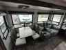 2020 WINNEBAGO VOYAGE 3235RL - Image 9 of 21