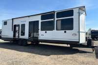 2026 SALEM Villa 40FKP - London RV Details page
